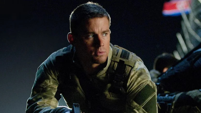 Channing Tatum in military getup in G.I. Joe